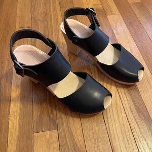 Bryr Miranda Peep Toe - Black Leather 7